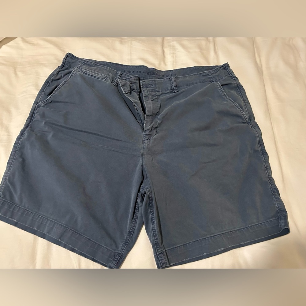 American Eagle Outfitters Flex Chino shorts
